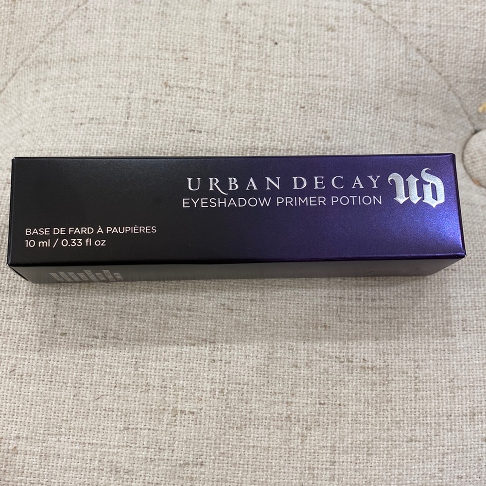 NEW Urban Decay Eyeshadow Primer Potion